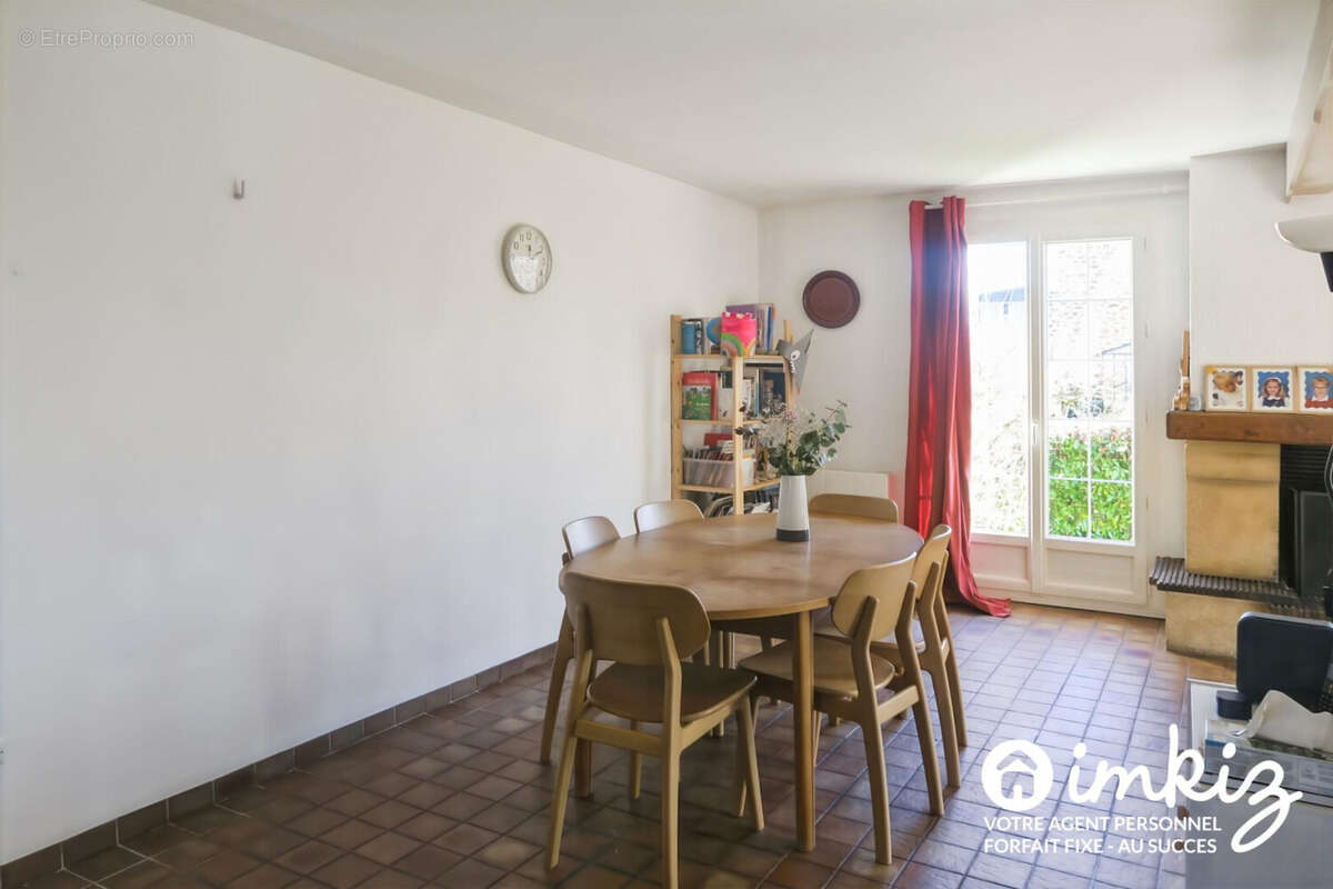 Maison à VIROFLAY