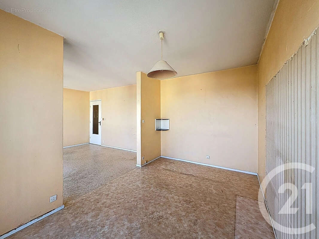 Appartement à CHEVIGNY-SAINT-SAUVEUR