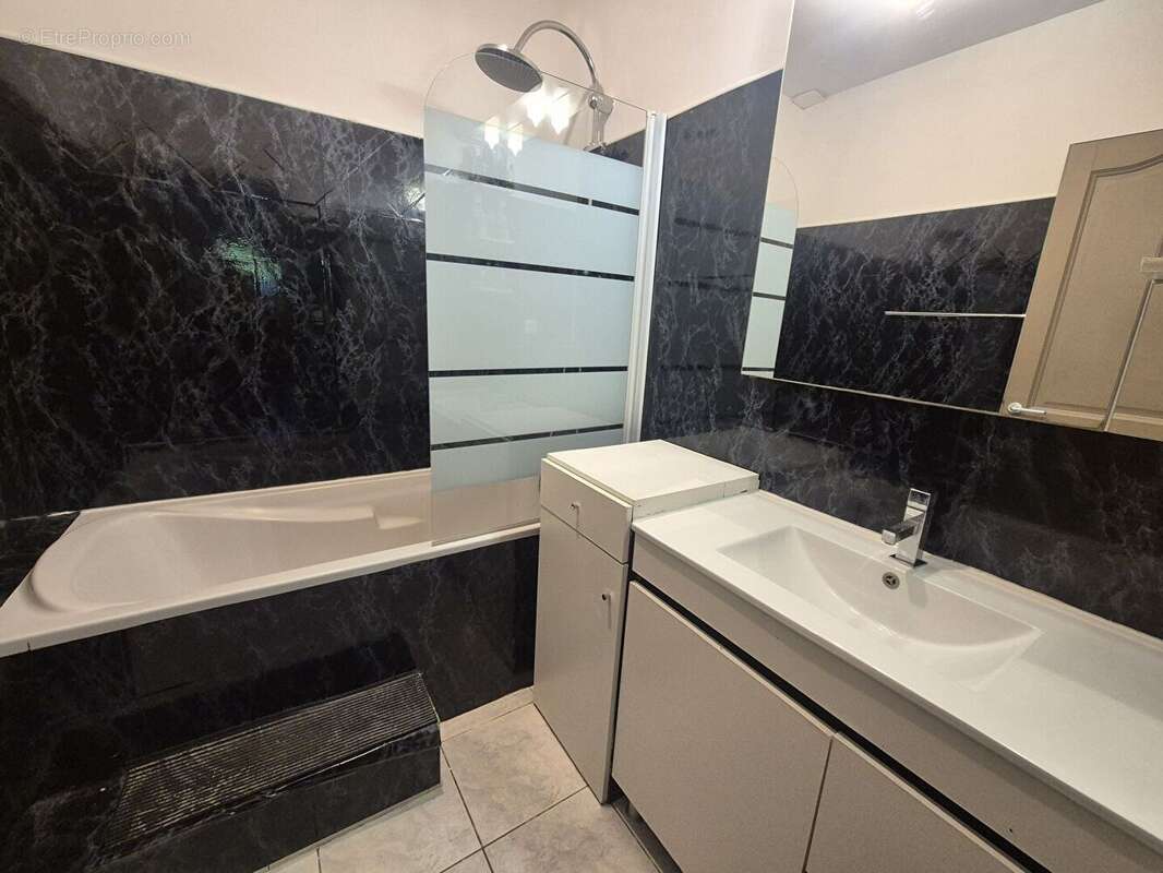 Appartement à BORGO