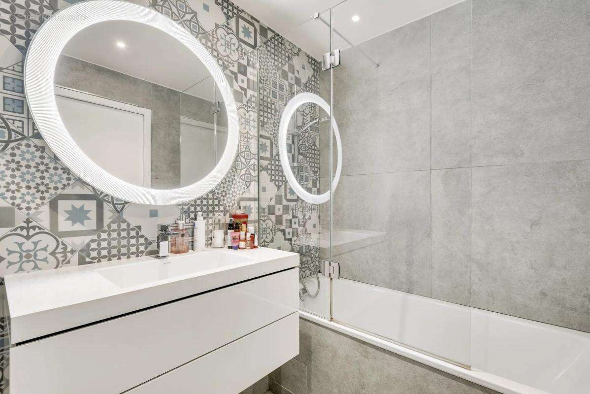 Appartement à SAINT-MAURICE