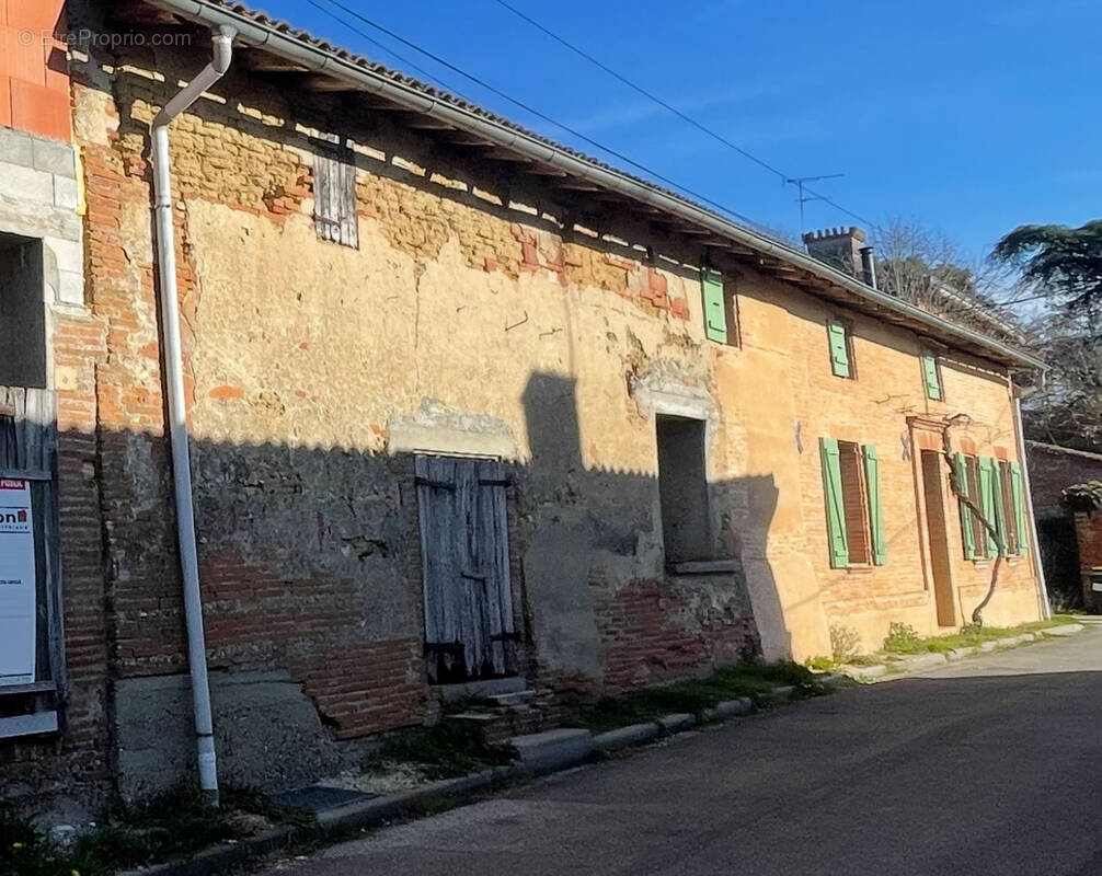 Maison à DIEUPENTALE