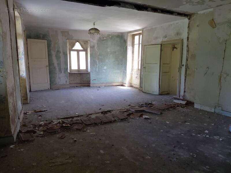 Appartement à LAPALISSE