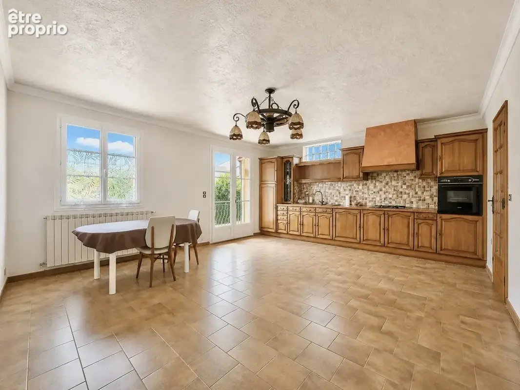 Maison 4 pièces 85 m² à vendre à Sartrouville (78500) - photo 2