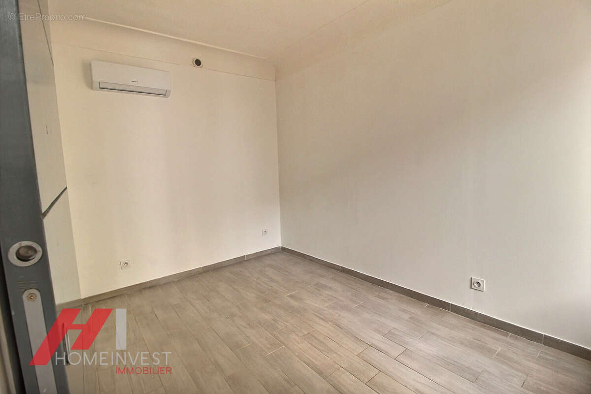 Nouveauté proche fac et ecoles  t2 rénové avec courette   marseille 13006 - photo 6