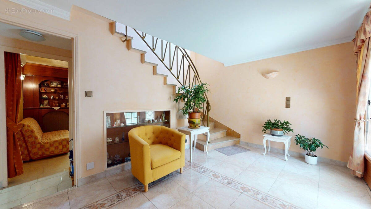 Maison à DRANCY