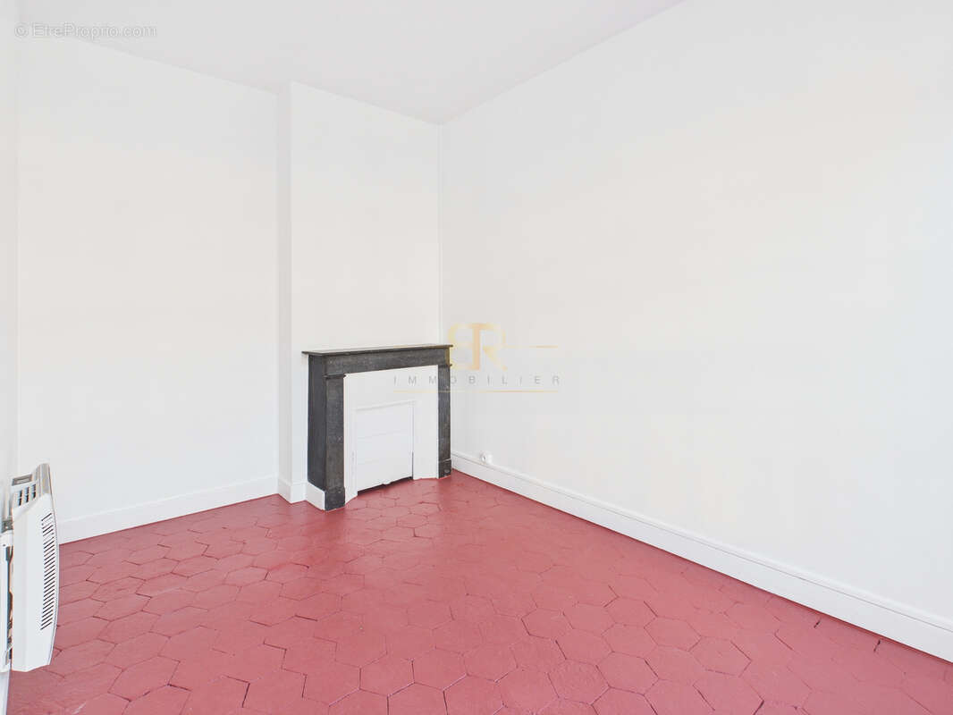 Appartement à PARIS-3E