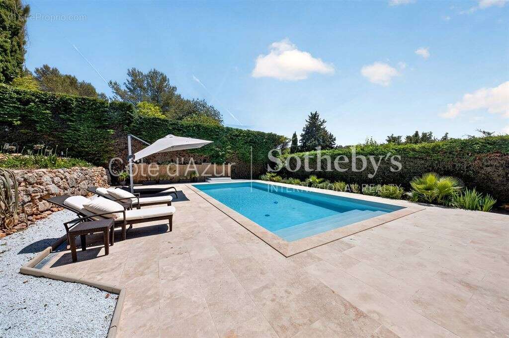 Plascassier villa avec piscine et vue campagne à pied du village - photo 4