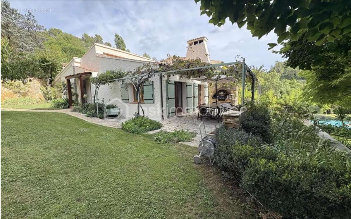  Propriété d’exception – 7 pièces – 250 m² – Méounes-lès-Montrieux - photo 18