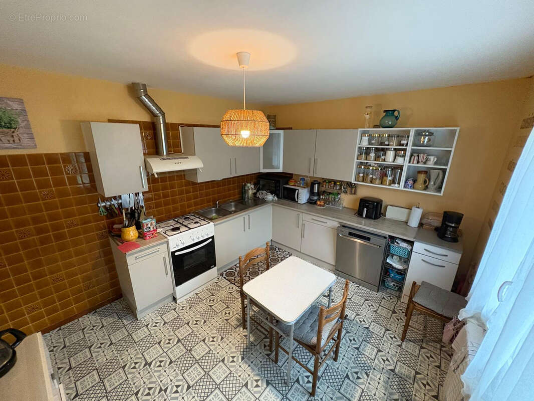 Maison à LACABAREDE