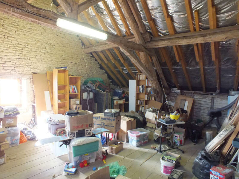 Maison à ASNIERES-EN-MONTAGNE