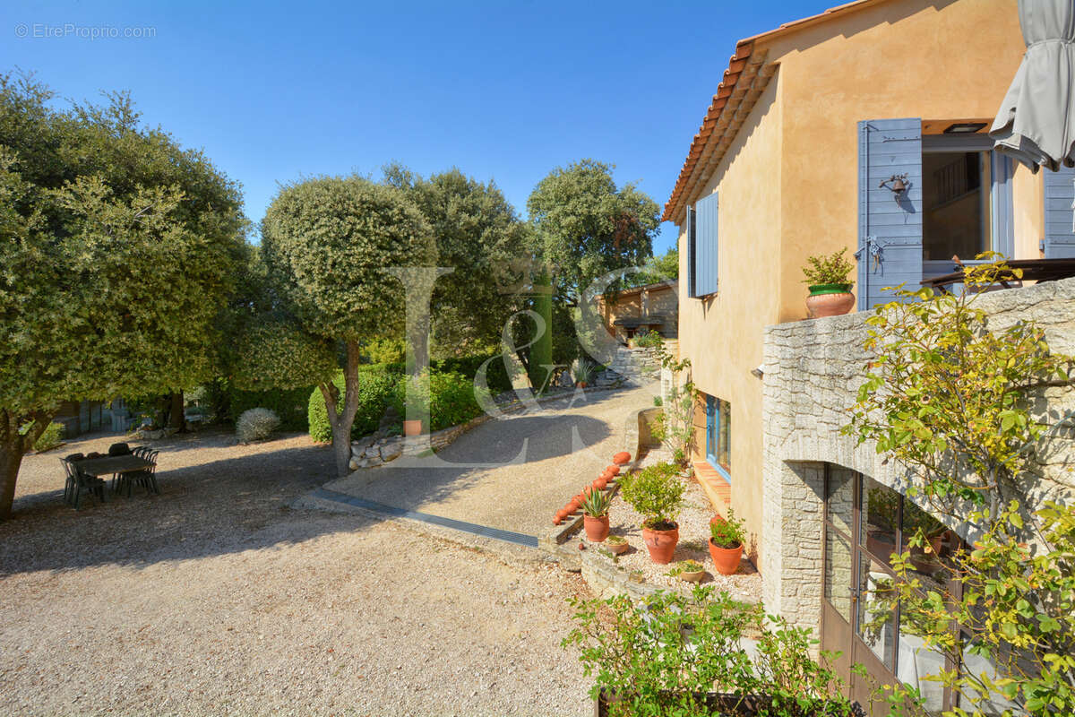 Maison à CRILLON-LE-BRAVE