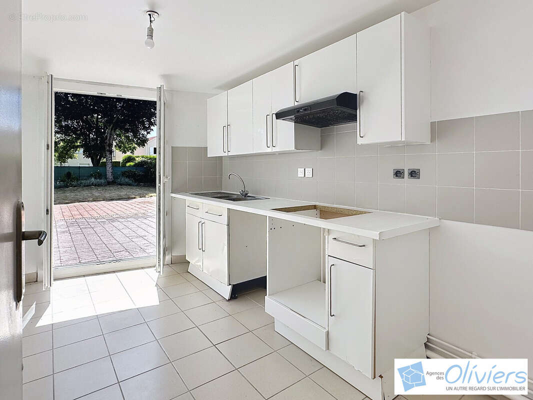 Maison à VOISINS-LE-BRETONNEUX