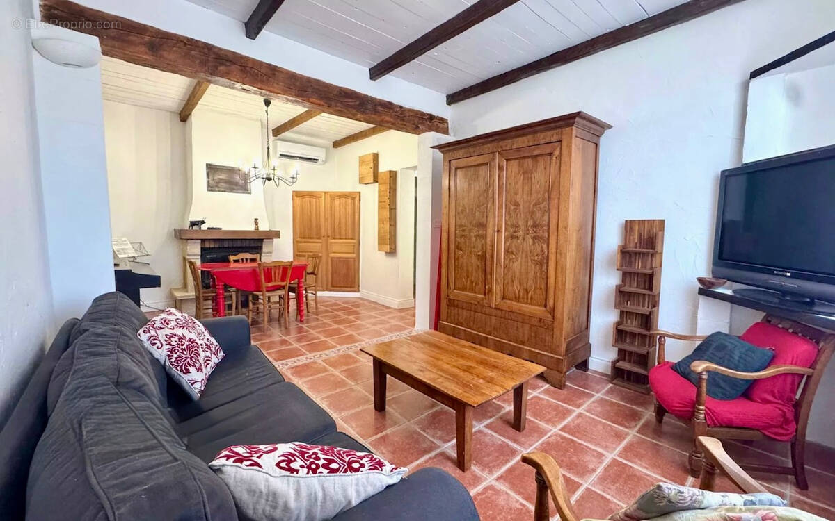 Maison à SAINT-MARTIN-DE-CRAU