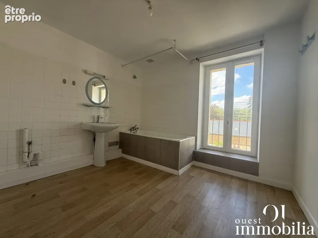 Appartement 3 pièces 69 m² à vendre à Bonnoeuvre (44540) - photo 3