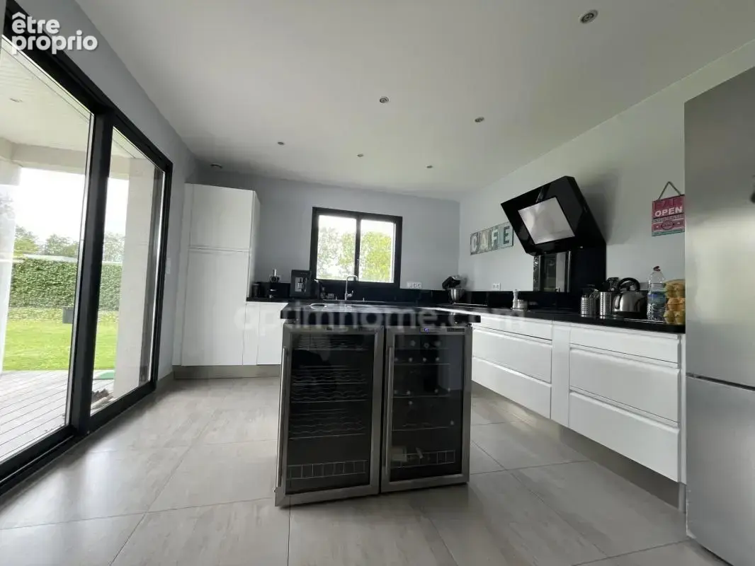 Hauteurs de Honfleur - Maison contemporaine - 234 m2 -5/6 chammbres - Piscine - Terrain 2824 m2 - Double garage - Carport - photo 6