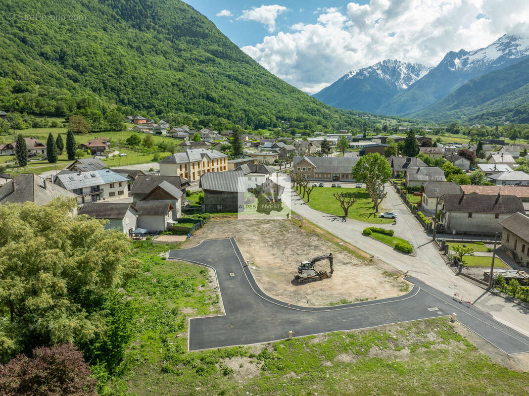 Terrain à EPIERRE
