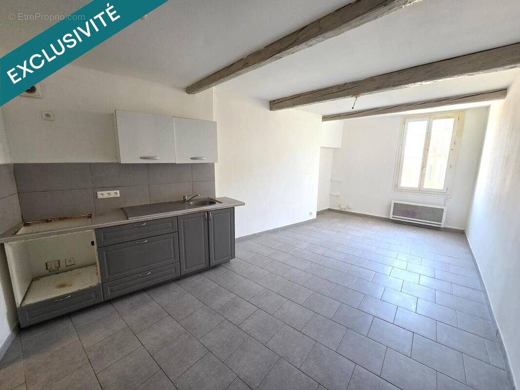Photo 1 - Appartement à SAINT-MAXIMIN-LA-SAINTE-BAUME