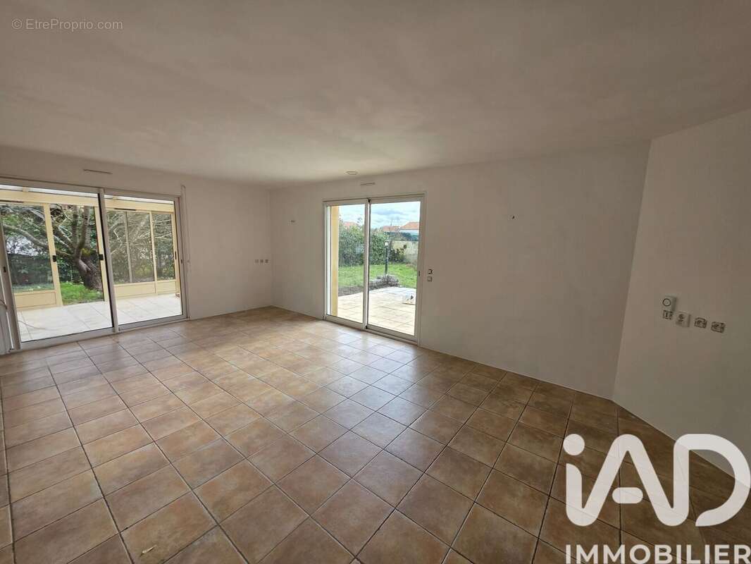 Photo 2 - Maison à LES SORINIERES