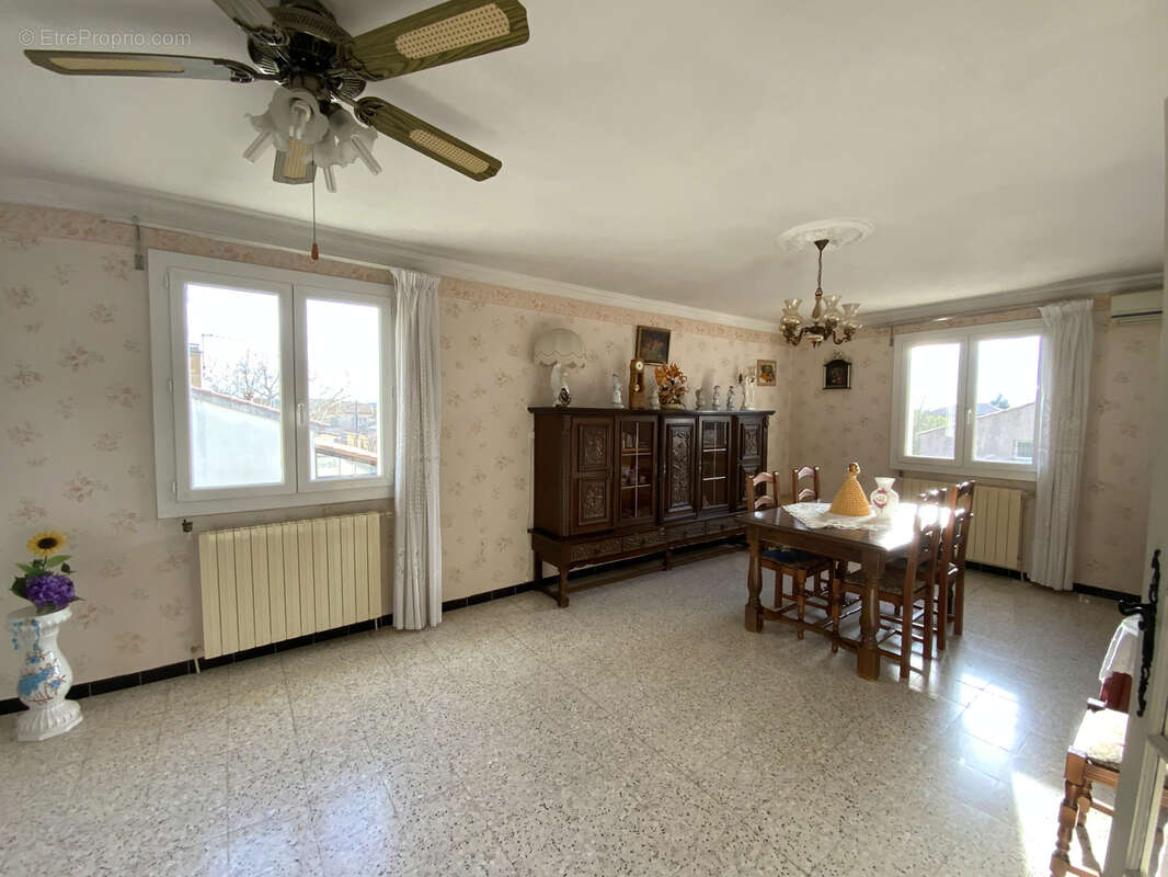 Charmante maison de ville à deux pas du village - photo 3