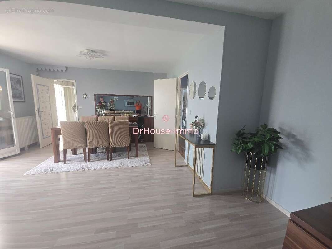 Maison 129 m² à Guichainville  - photo 8