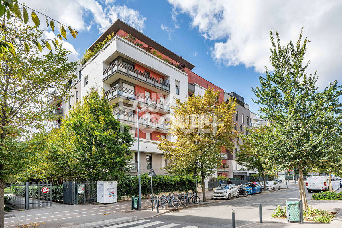 Appartement à ASNIERES-SUR-SEINE