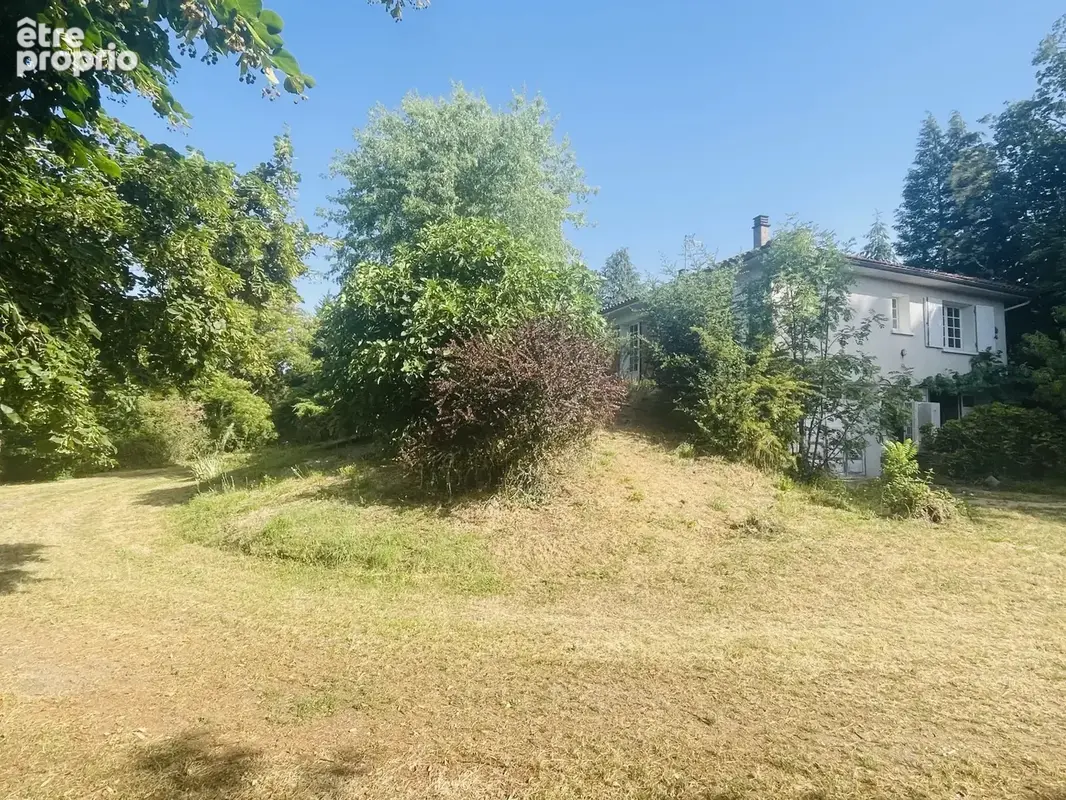 Maison à CHIRAC