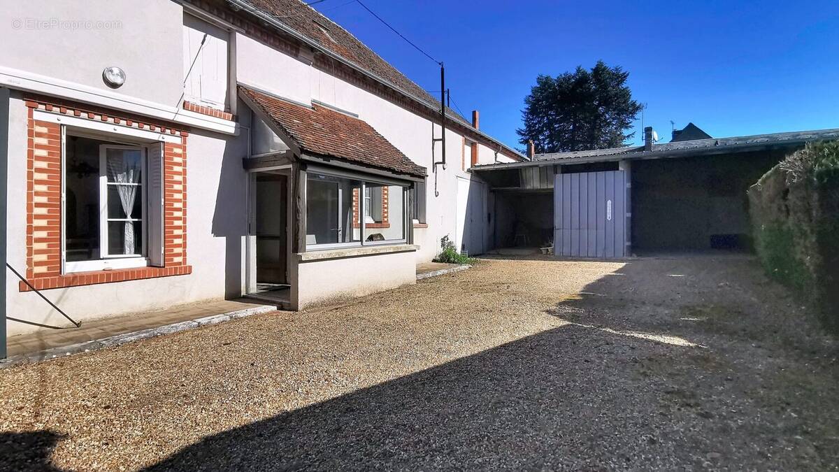 Maison à VINEUIL