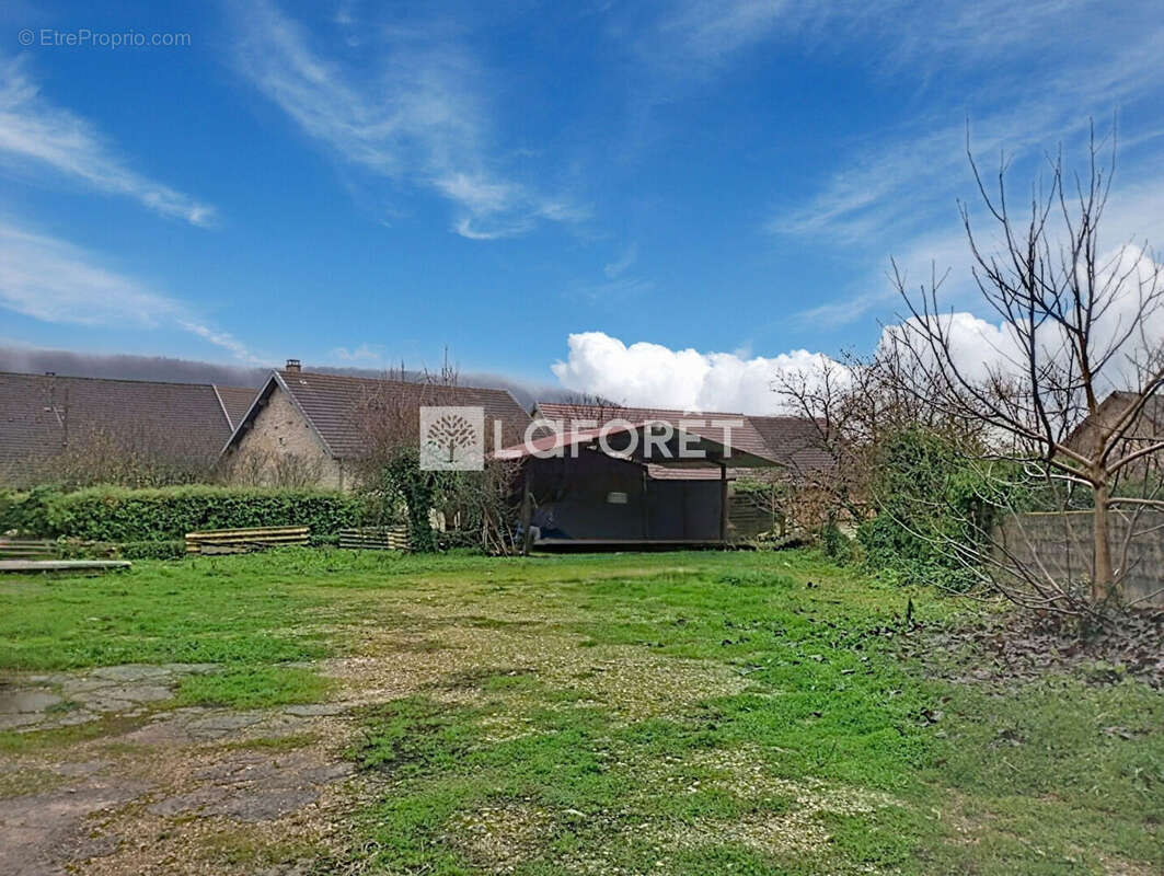 Maison à AIGLEPIERRE