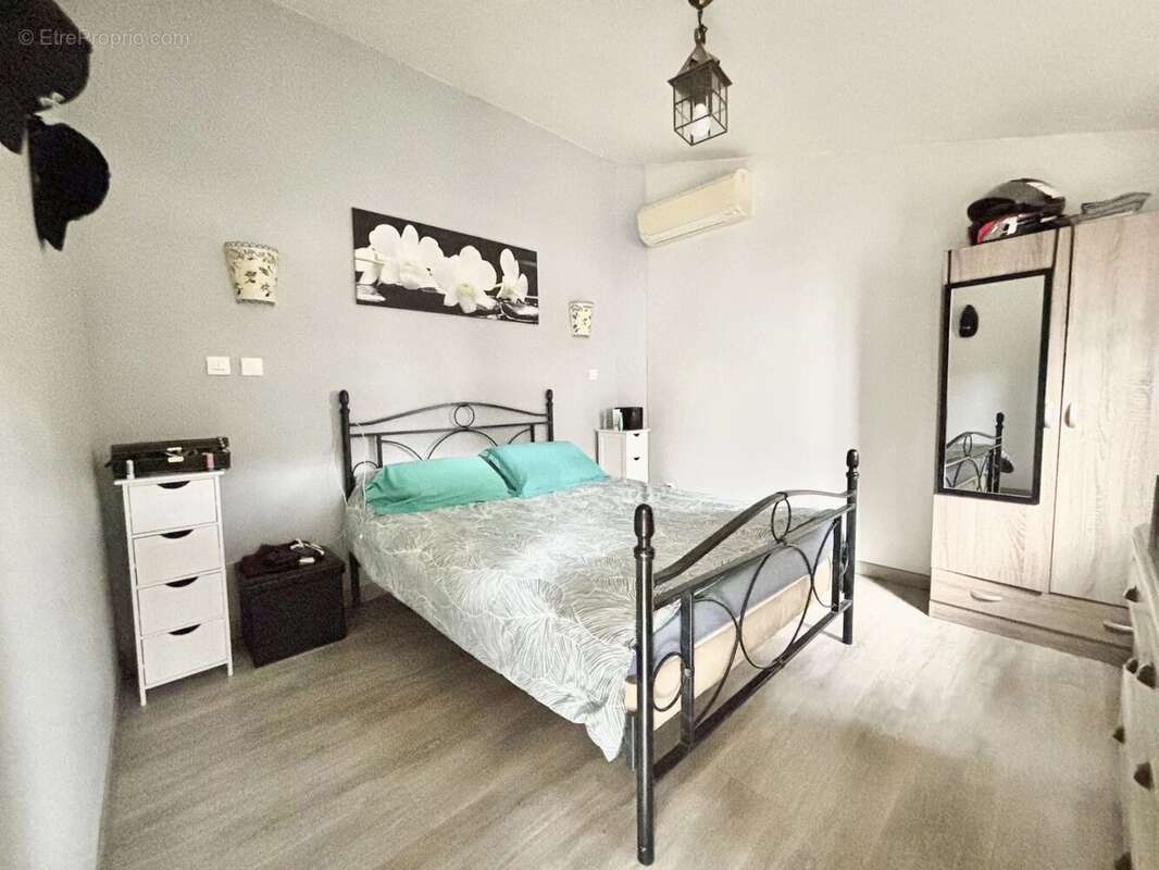 Maison à BONNIERES-SUR-SEINE