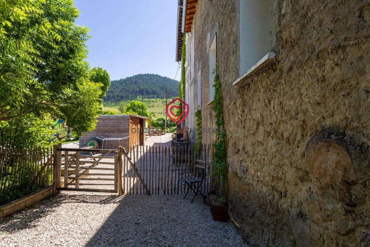 Maison à COMUS