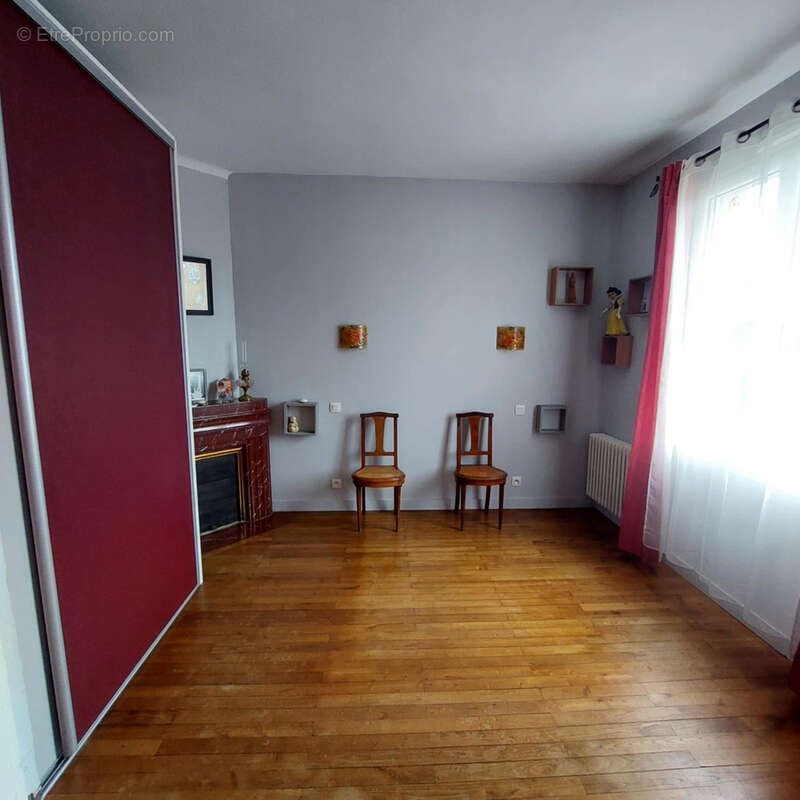 Maison à L'HERBERGEMENT