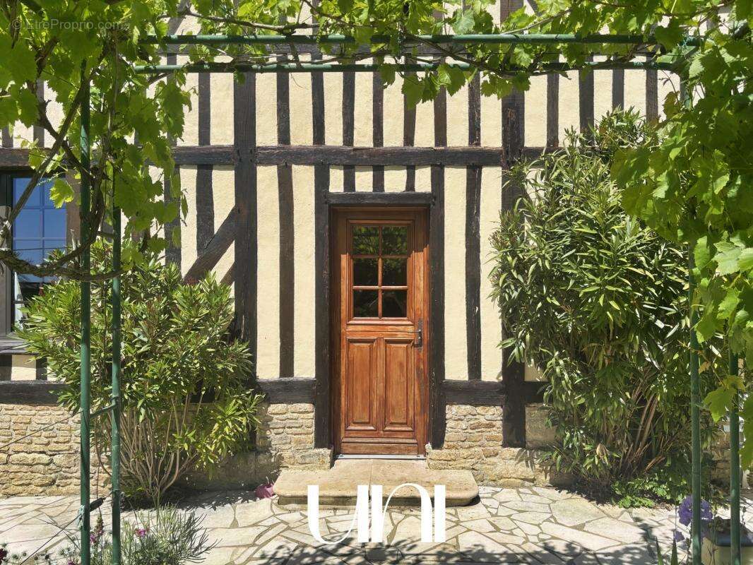 Maison 8 pièces 220 m² à vendre à Notre-Dame-D'estrees (14340) - photo 19