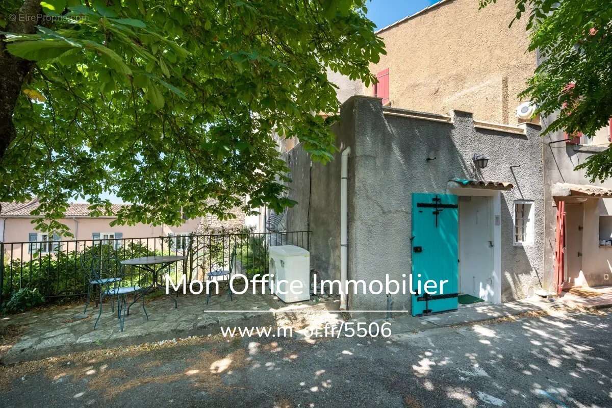 Maison à SAINT-JULIEN