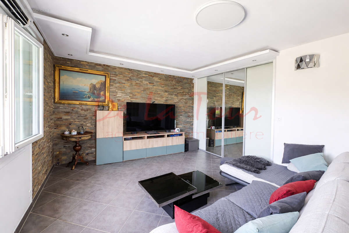 Appartement à MARSEILLE-12E