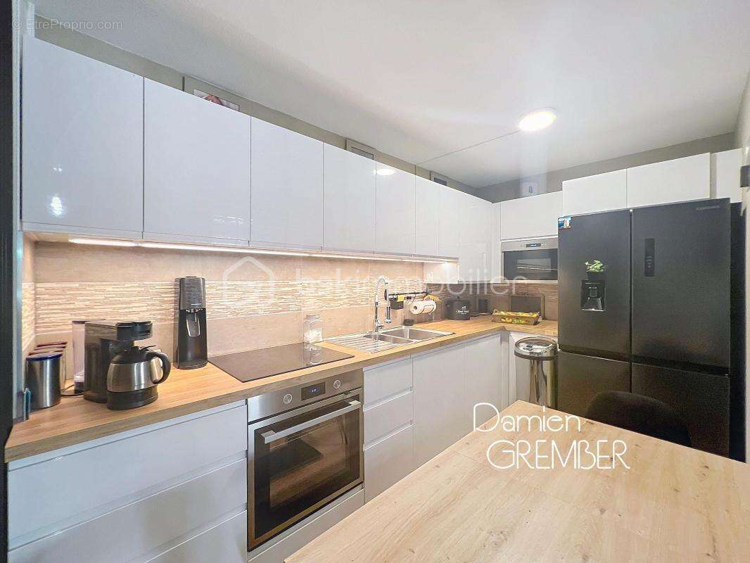 Charmant T3 rénové de 48 m² avec terrasse, vue pinède & piscine  - photo 4