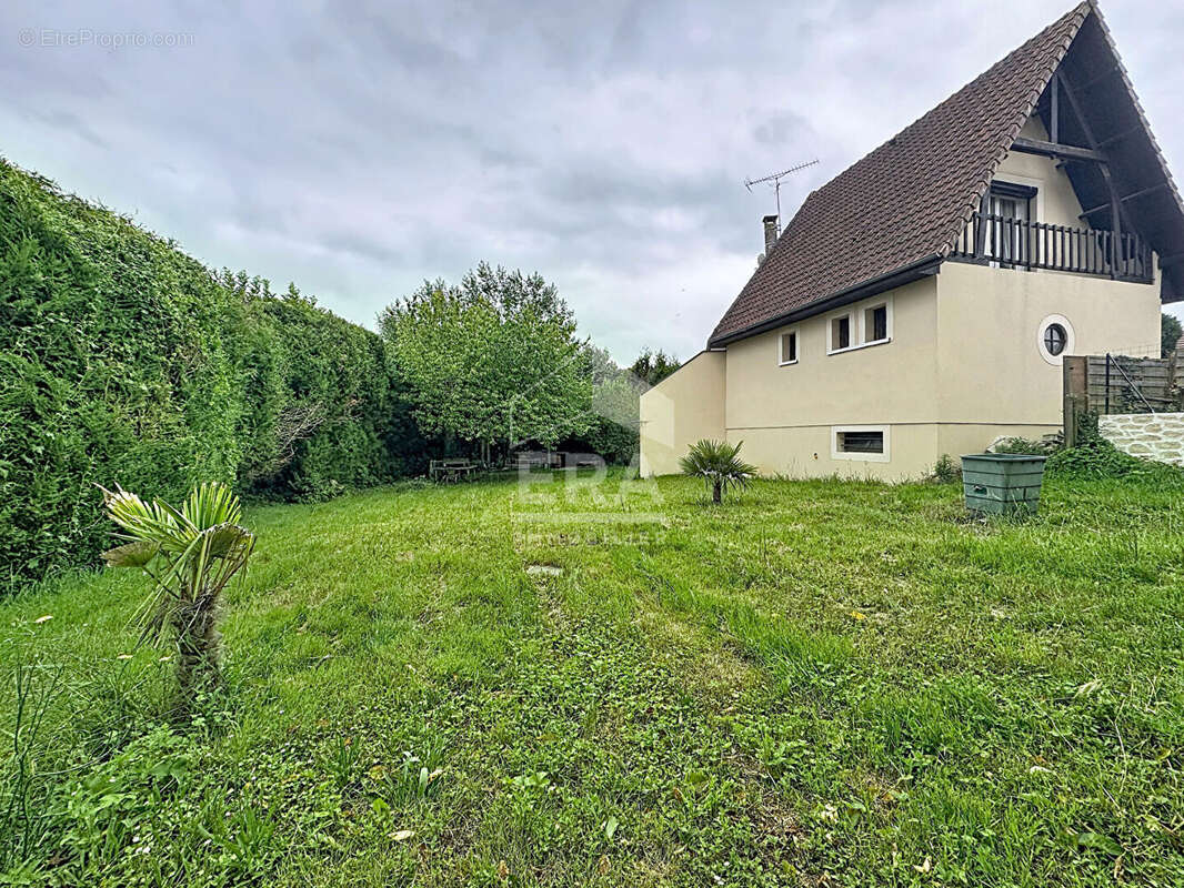 Maison 125m² à brières-les-scellés - photo 2