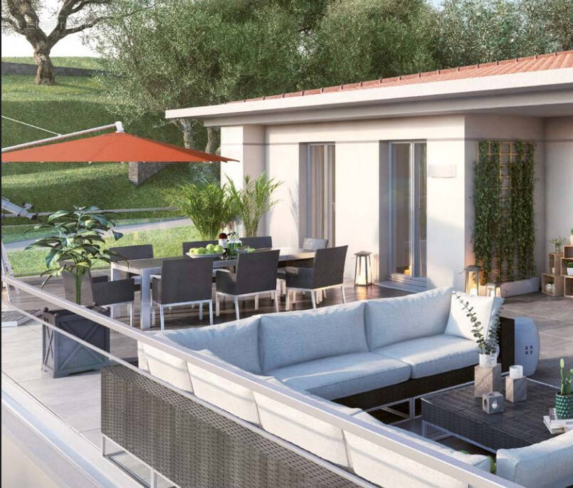 Appartement à LE CANNET