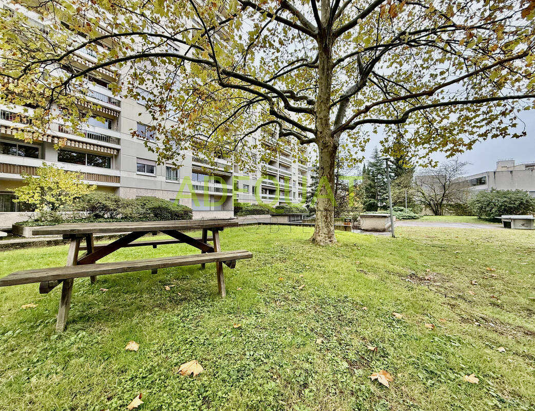 Appartement à LYON-8E