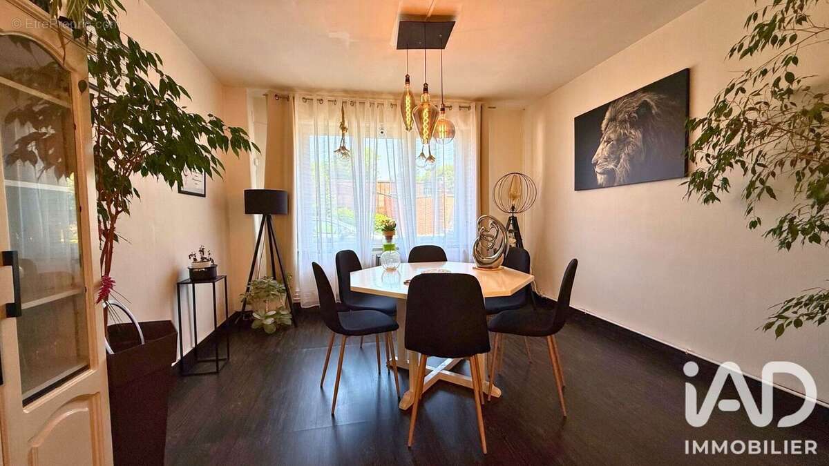 Maison 106 m² à Bailleul  - photo 2