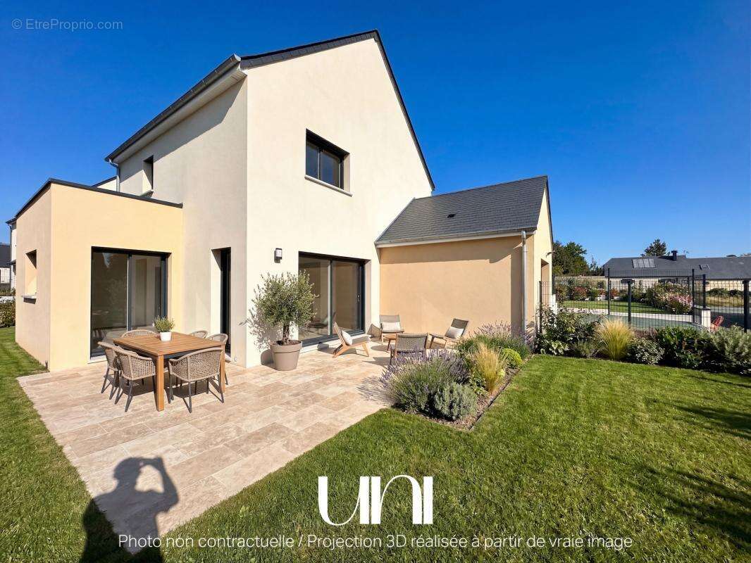 Maison à LONGUES-SUR-MER