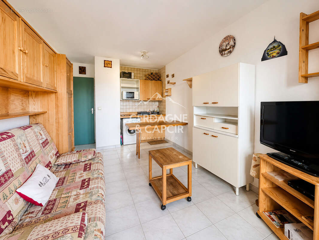 A VENDRE - Pyrénées 2000 - Studio Cabine avec véranda - photo 3