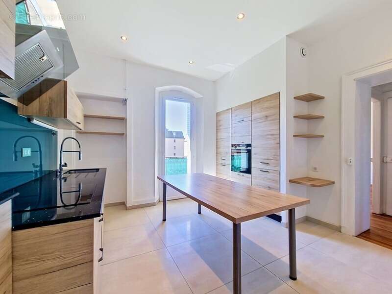 Appartement à AIX-LES-BAINS