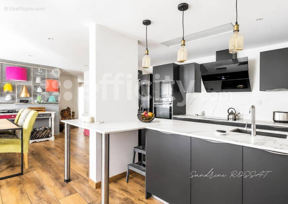 Appartement à LYON-1E
