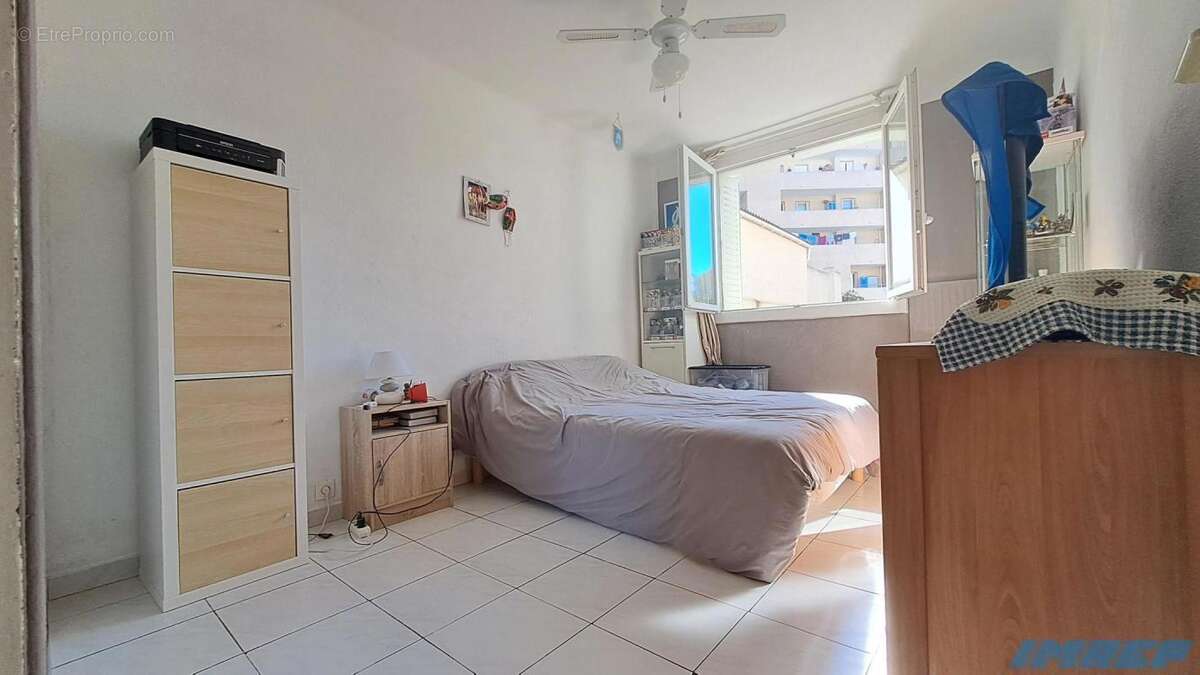 Appartement à MARSEILLE-9E