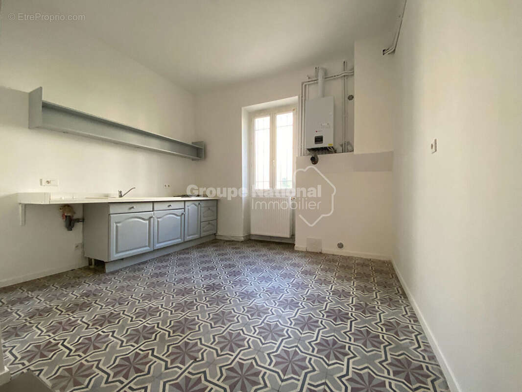 Maison à CHATEAURENARD