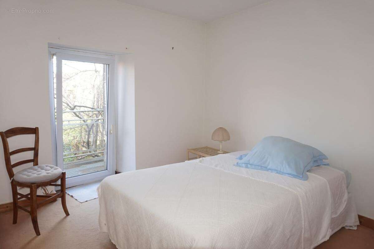 Maison à MORTAGNE-SUR-SEVRE