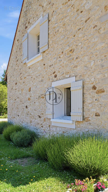 Maison à BARBIZON