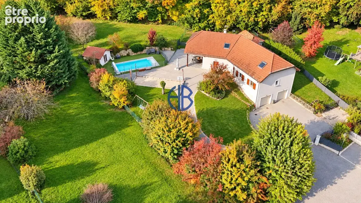 Maison à CORBELIN
