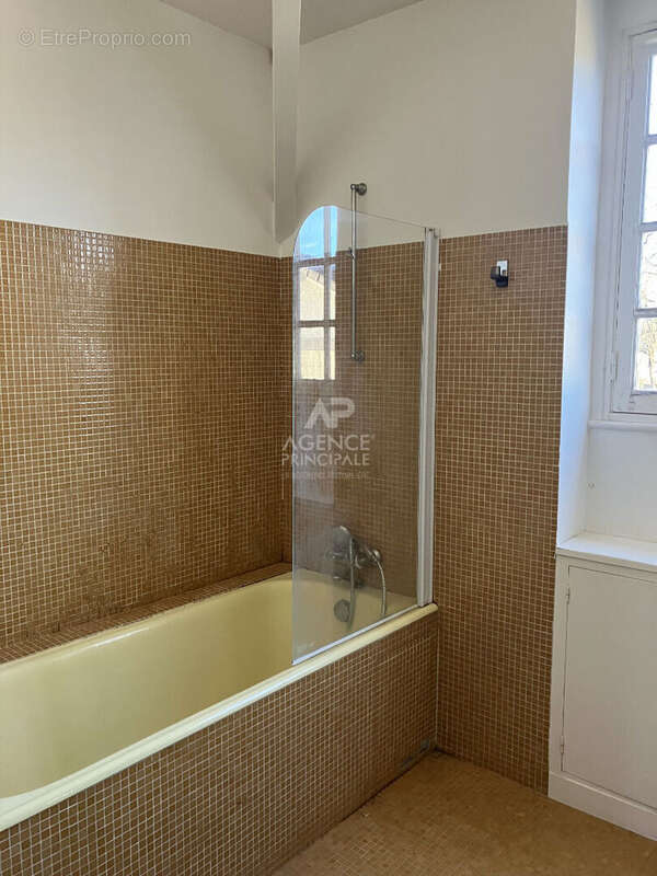 Maison à MAISONS-LAFFITTE