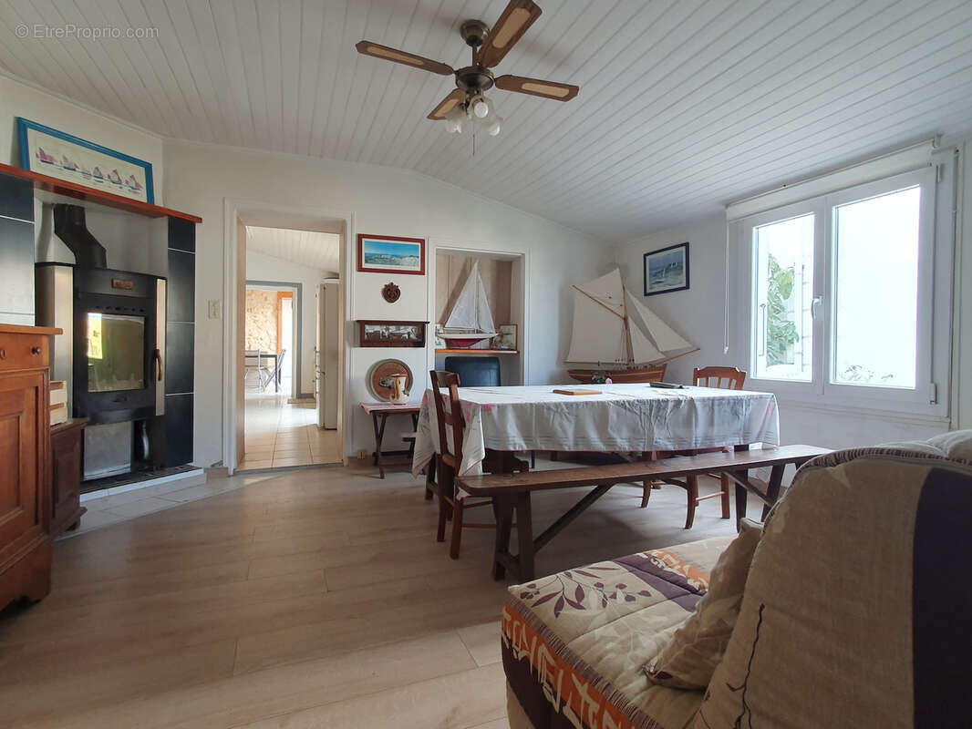 Maison à L&#039;AIGUILLON-SUR-MER